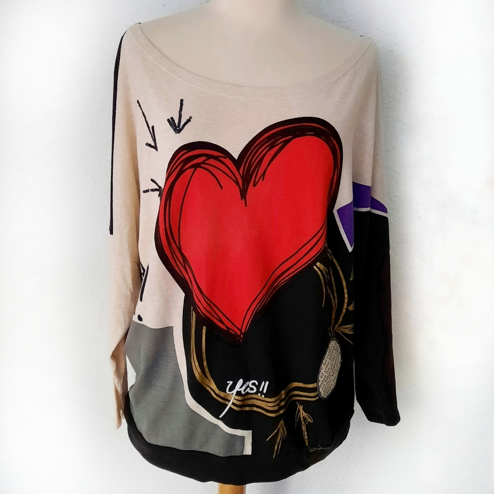 Desigual Graphic Heart Yes Top Black White Red Sz L